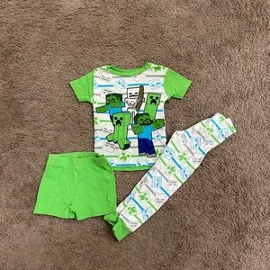 Boys Minecraft 3pc pjs set size 4